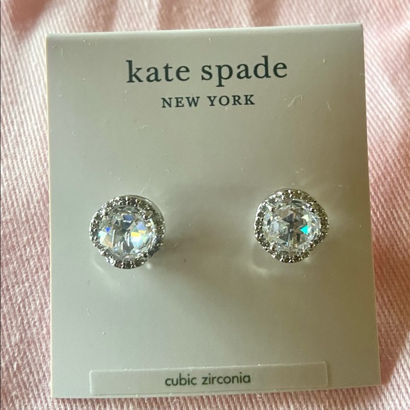 NWT ~ Kate Spade Earrings ♦️PRICE REDUCED♦️ - Picture 2 of 4